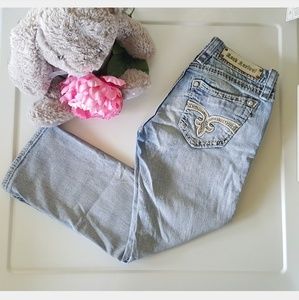 Rock Revival Capri Jeans